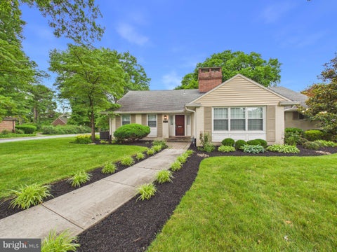 Homes For Sale - 2932 Green Street<br/> HARRISBURG, PA 17110