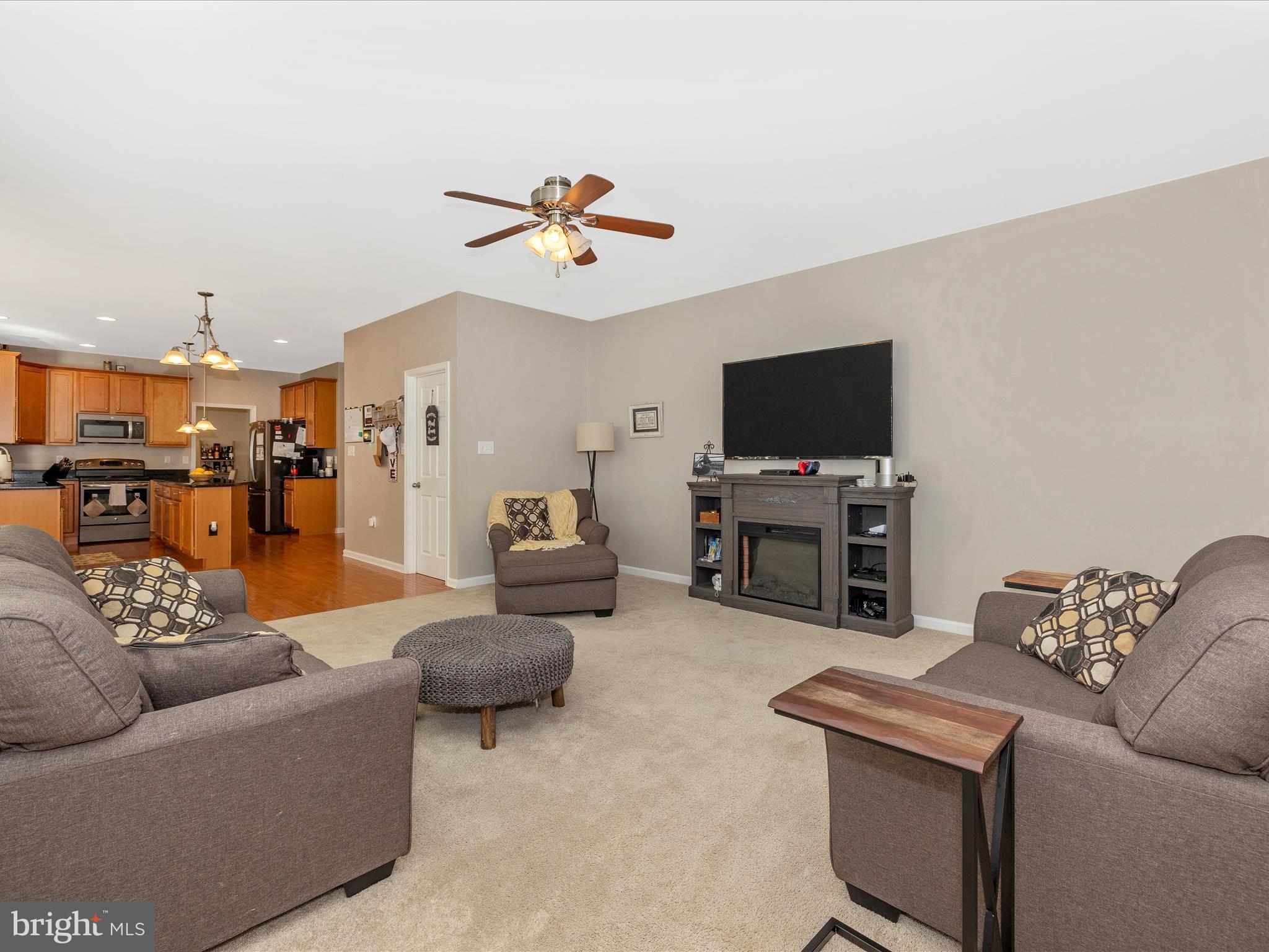 BROOKFIELD - Residential