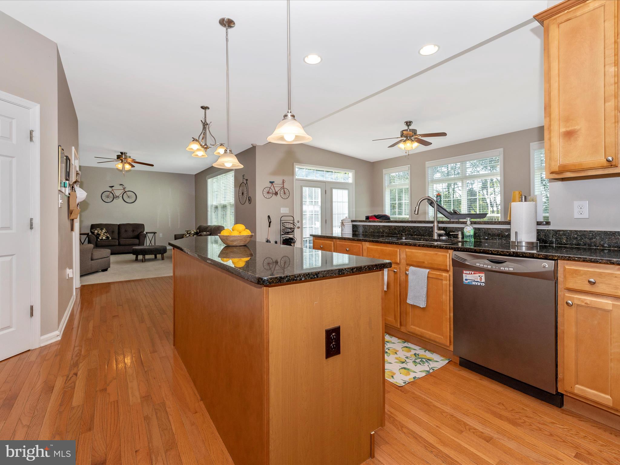 BROOKFIELD - Residential