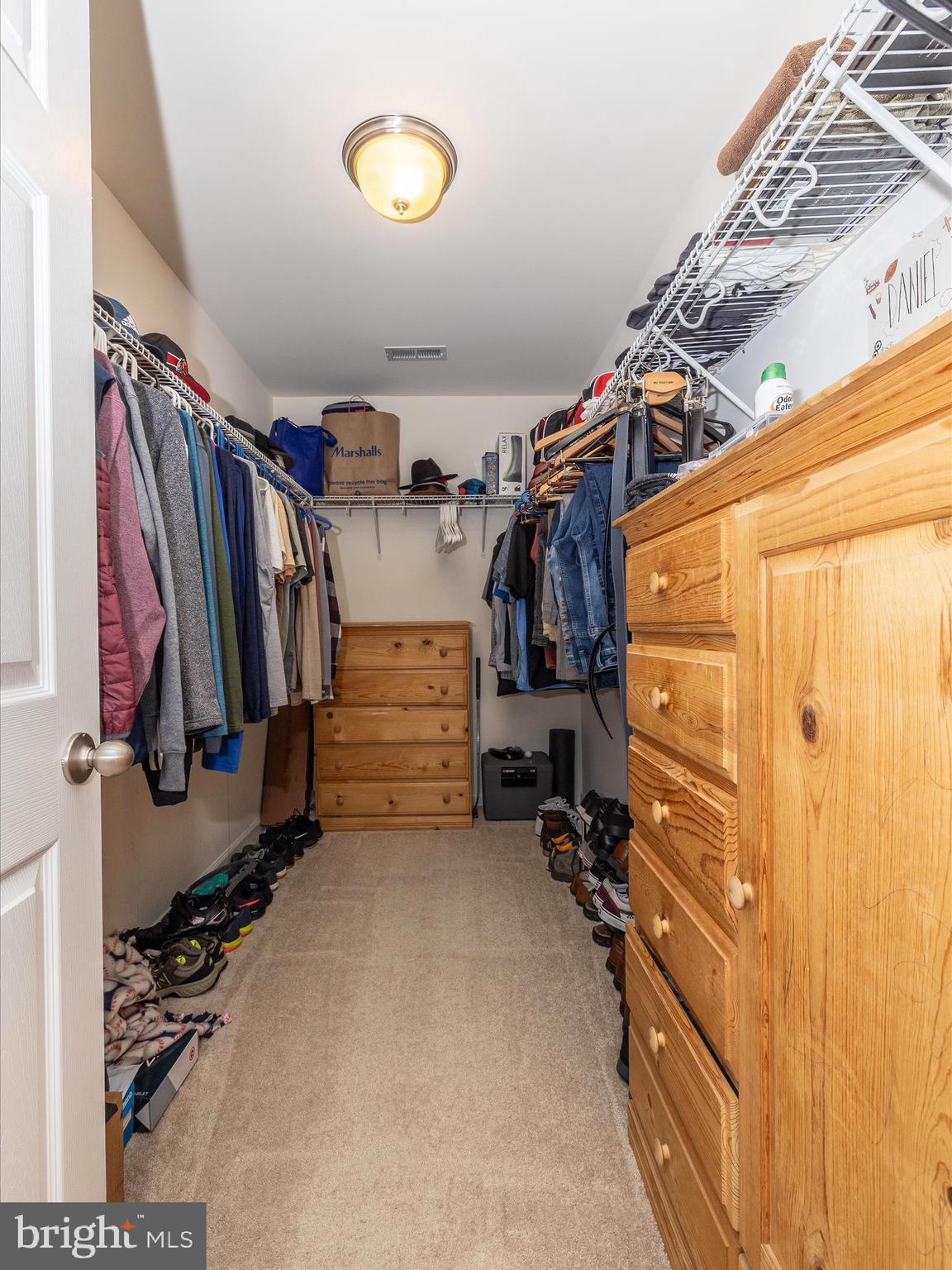 BROOKFIELD - Residential