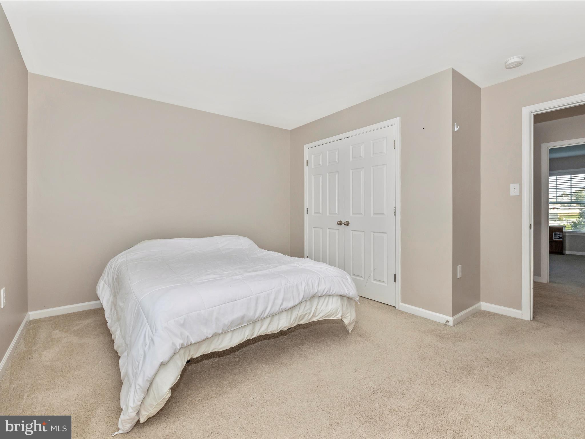 BROOKFIELD - Residential