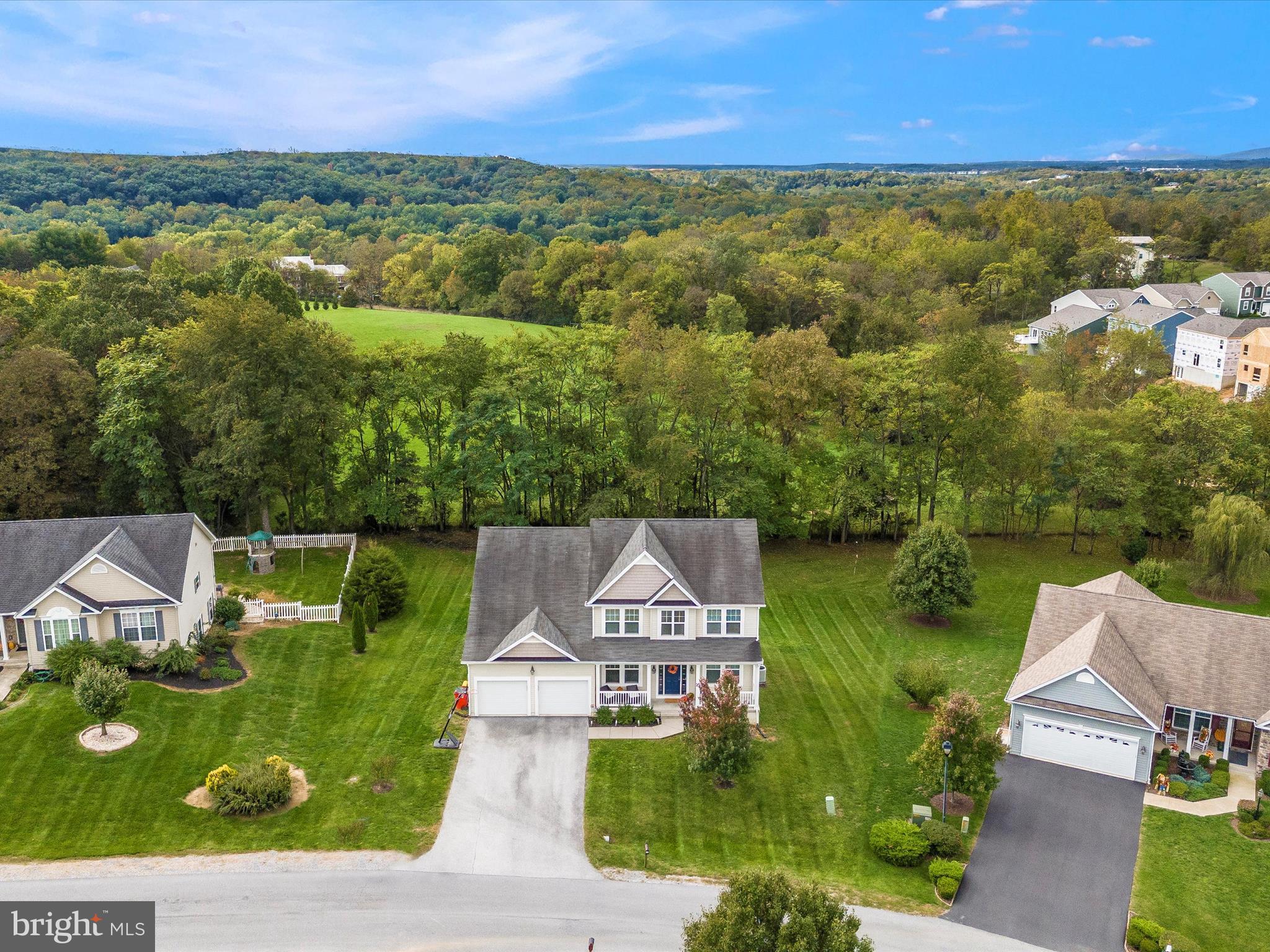 BROOKFIELD - Residential