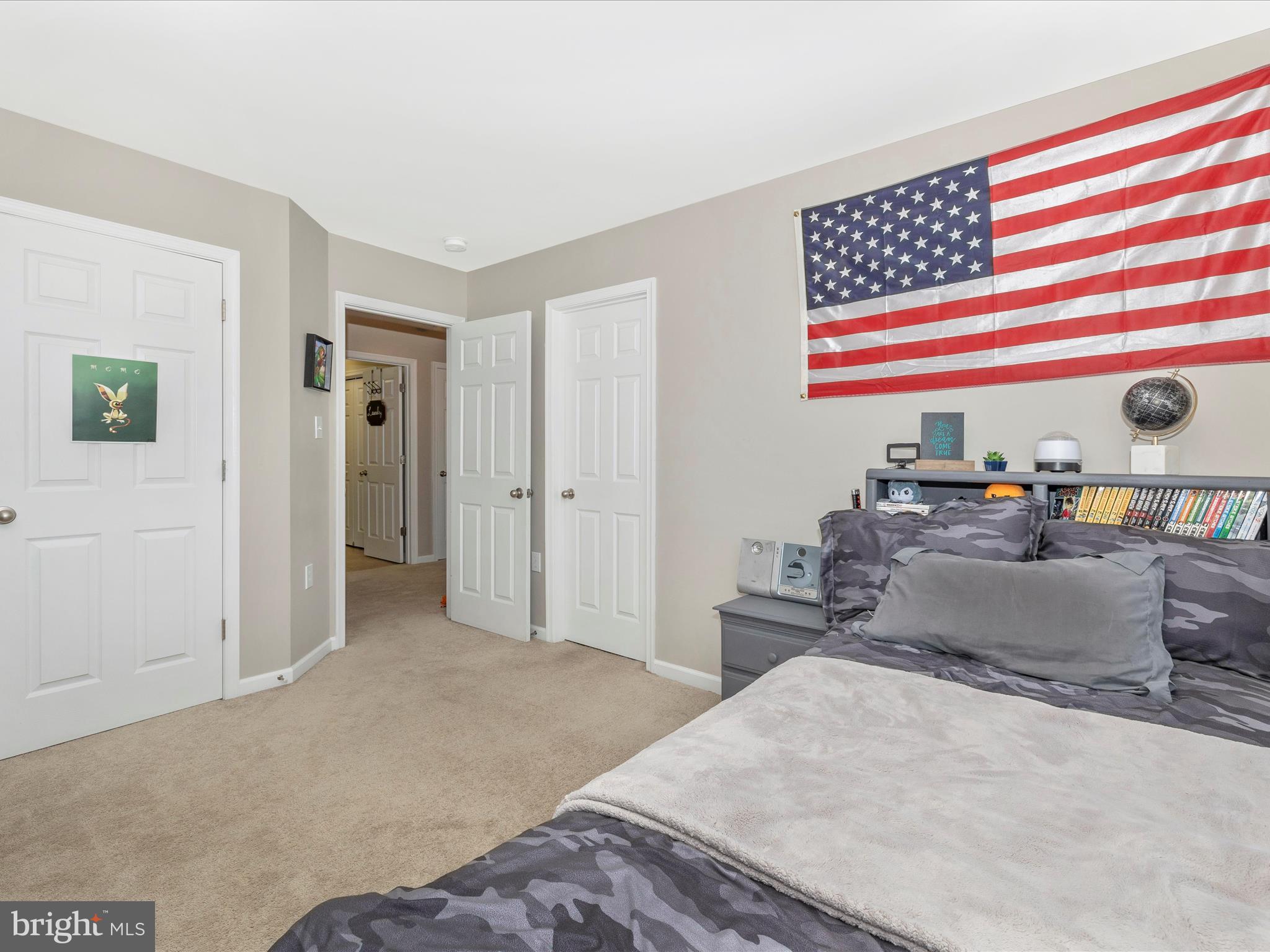 BROOKFIELD - Residential