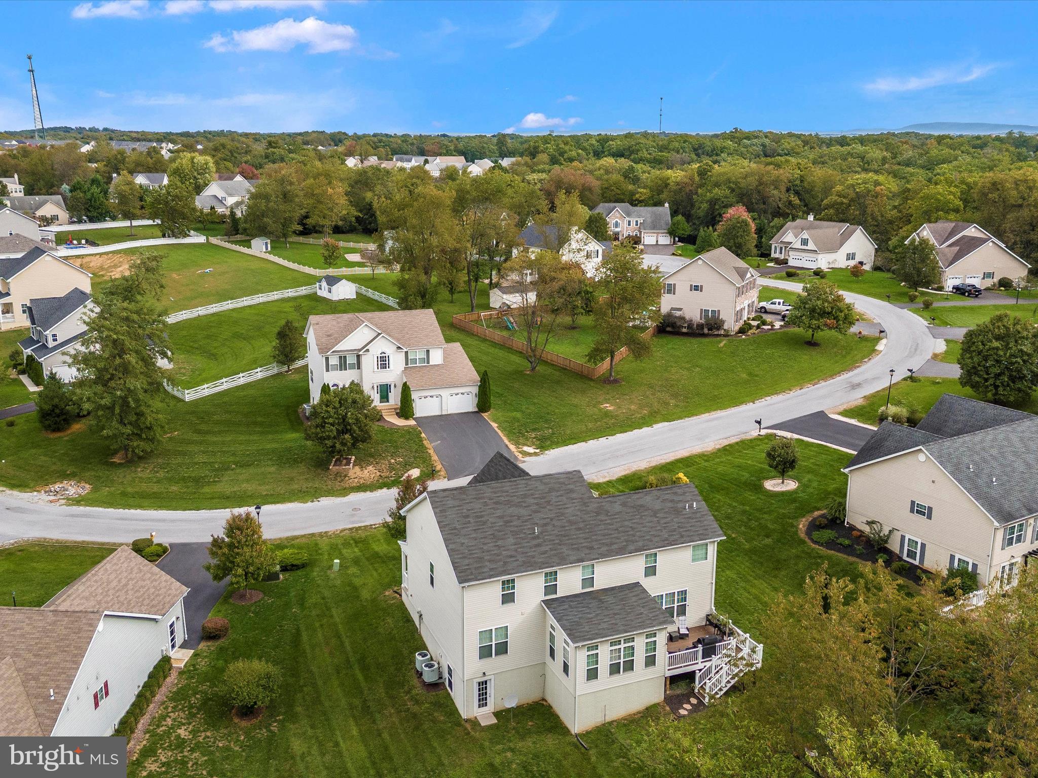 BROOKFIELD - Residential