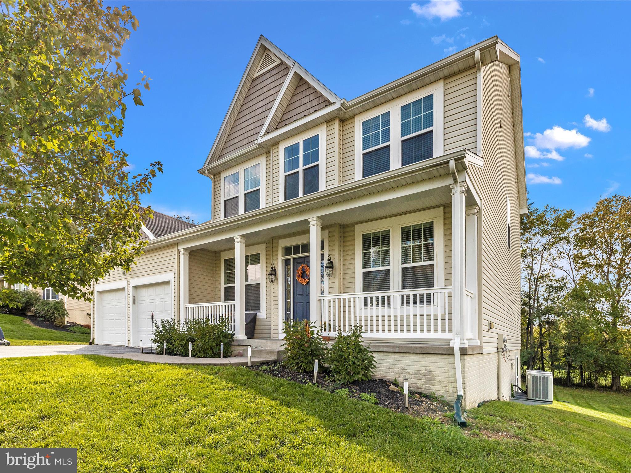 BROOKFIELD - Residential