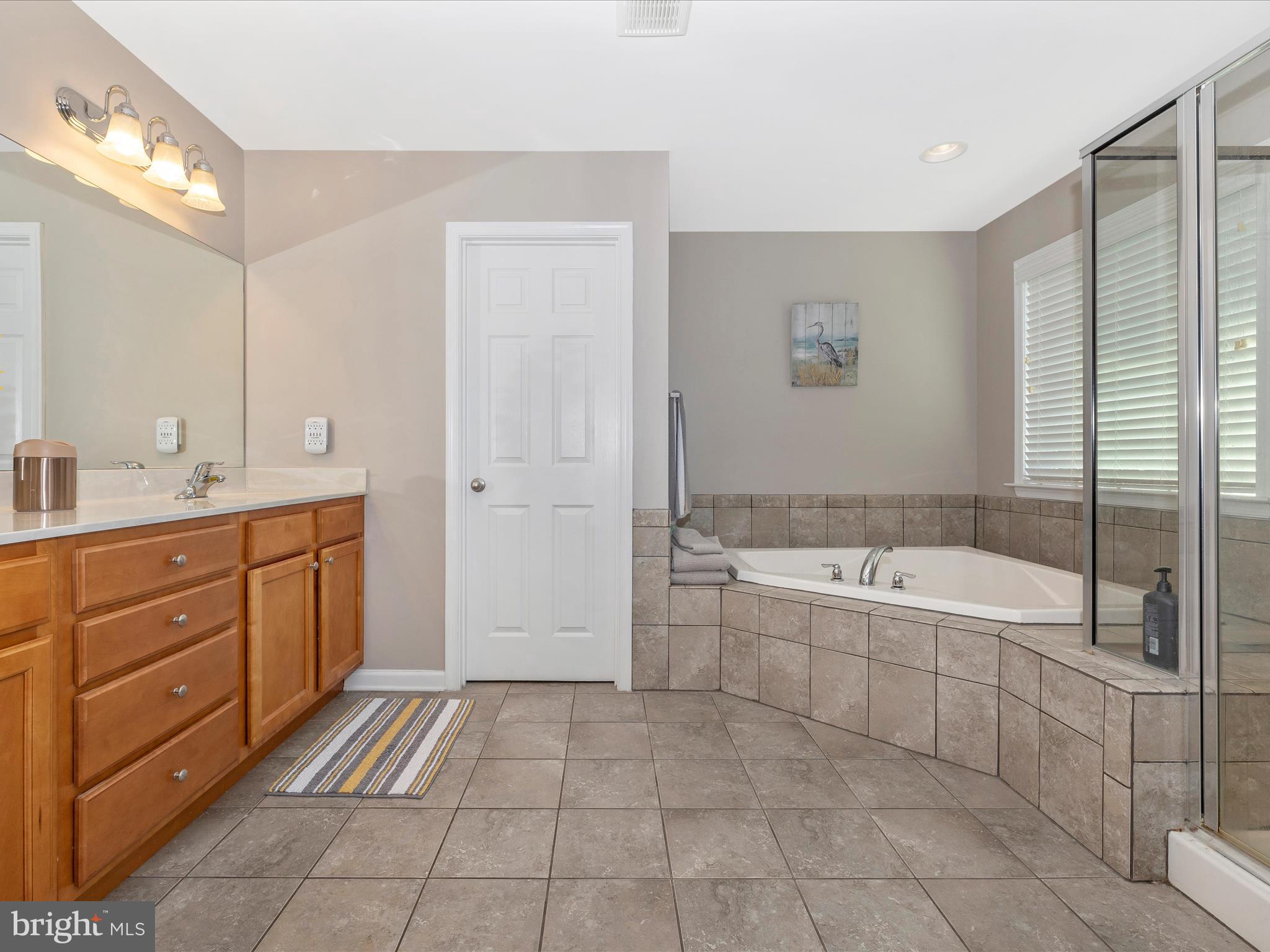 BROOKFIELD - Residential