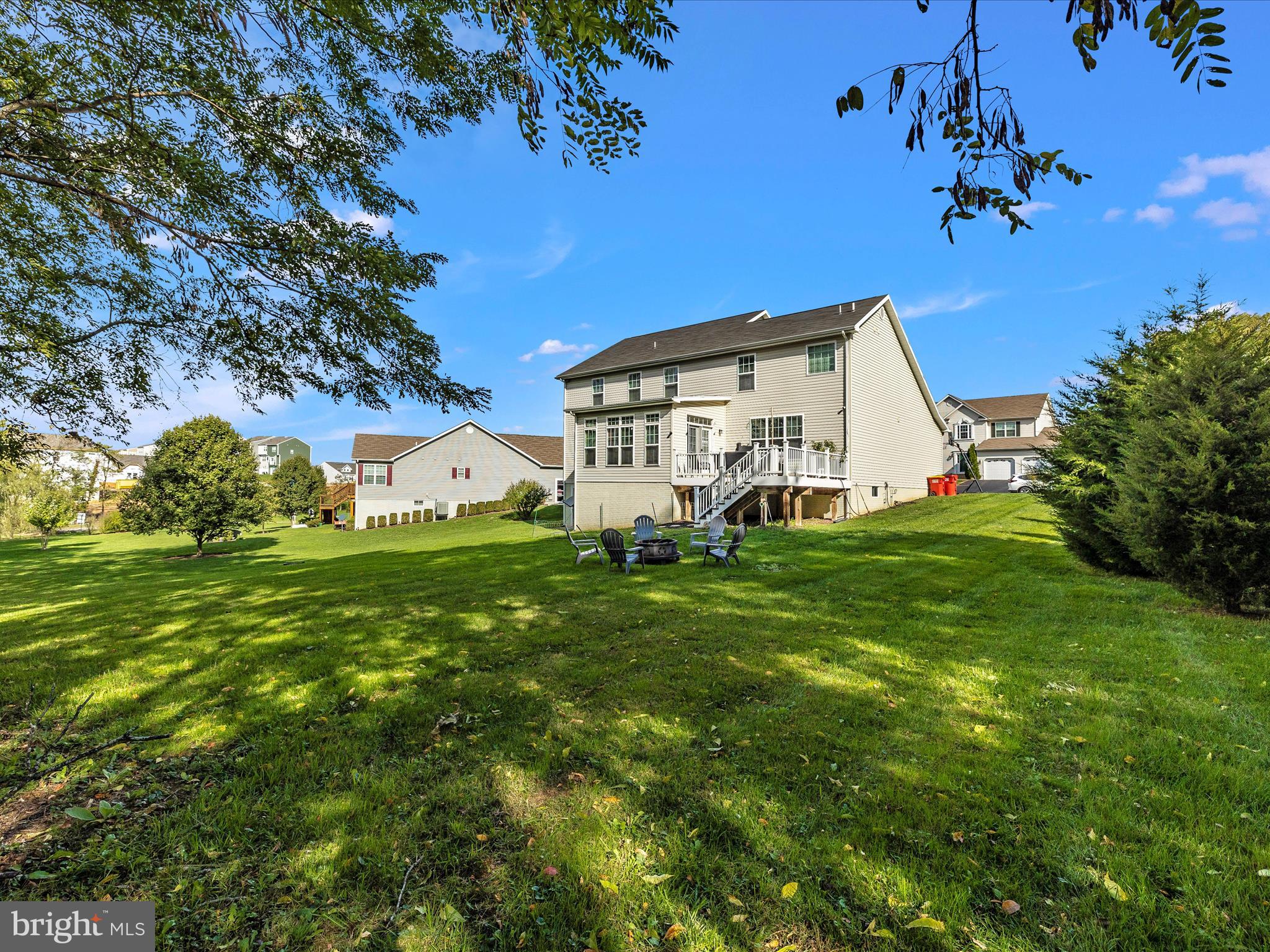 BROOKFIELD - Residential