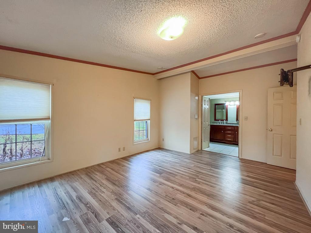 HIDDEN SPRINGS - Residential