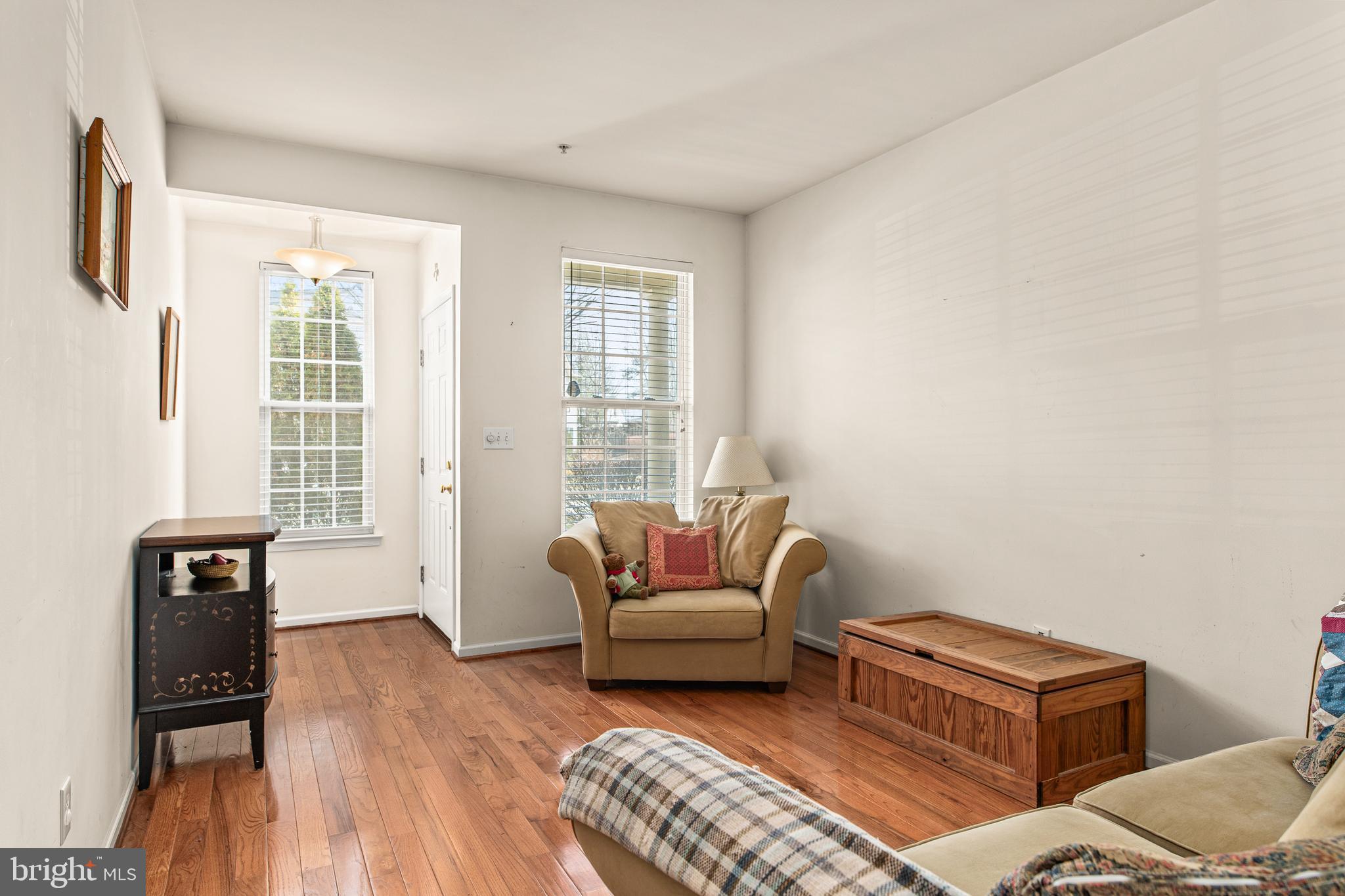 115 SHERWOOD LANE