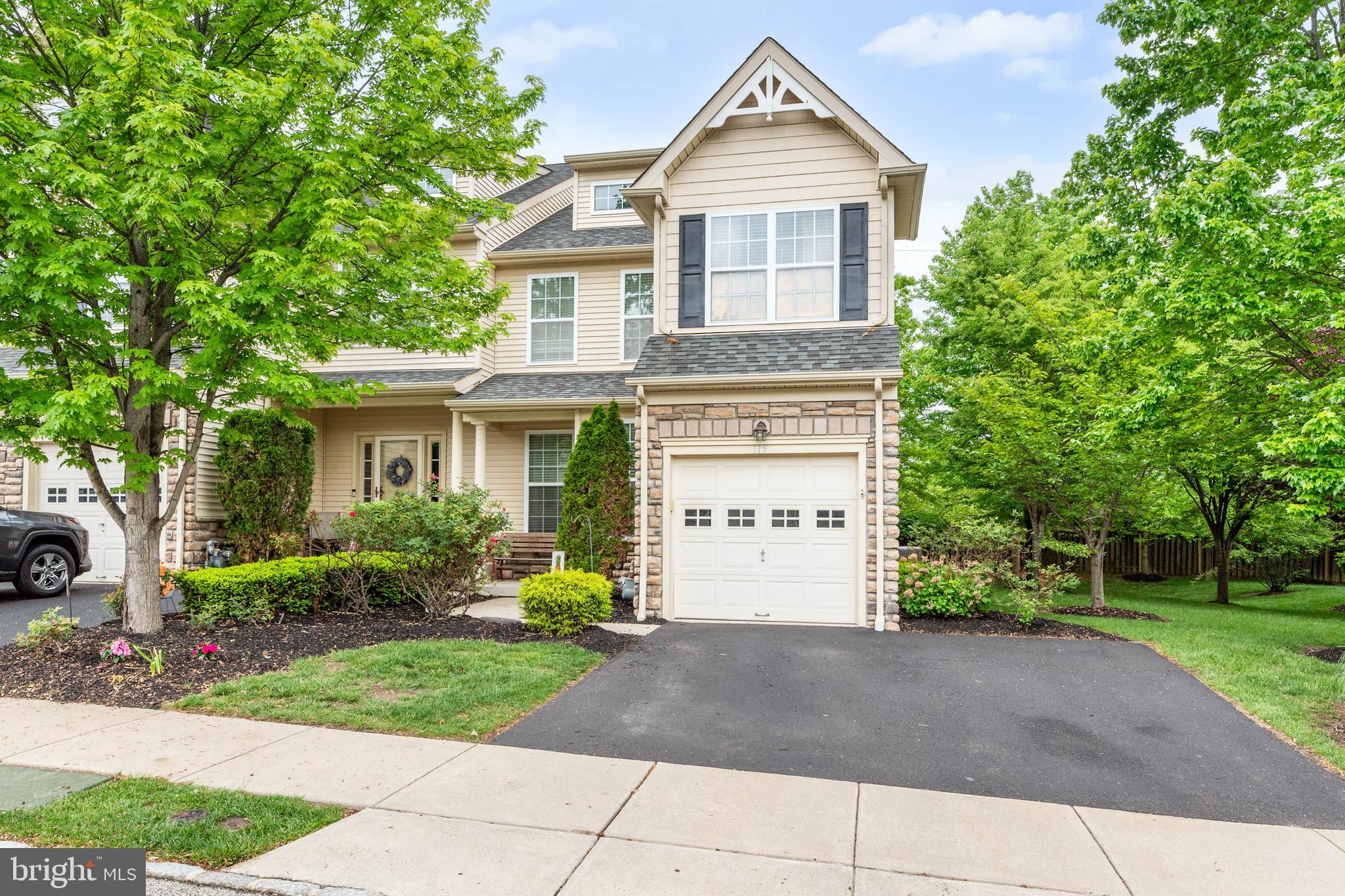 115 SHERWOOD LANE