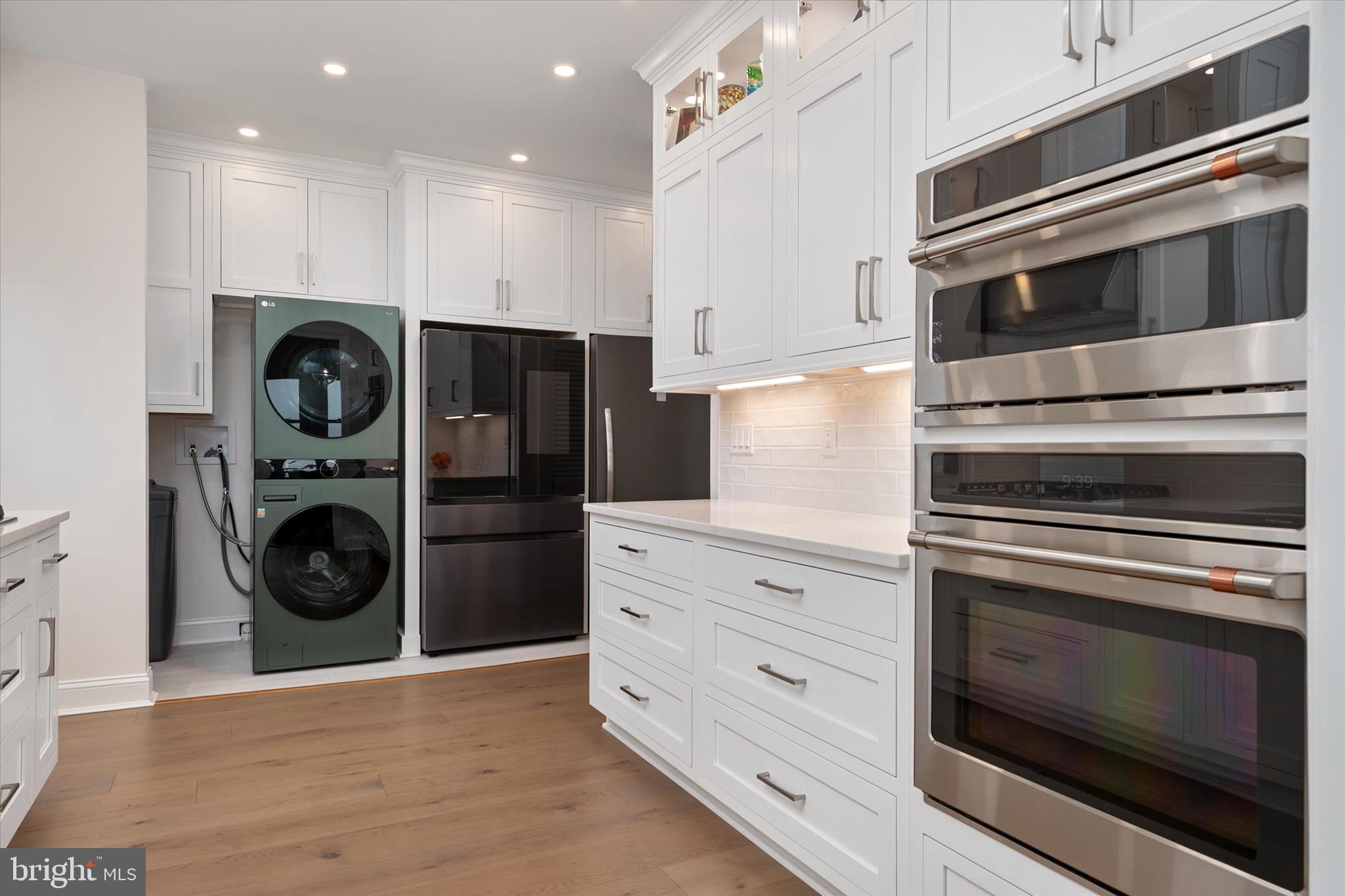 COLUMBIA BEACH - Residential