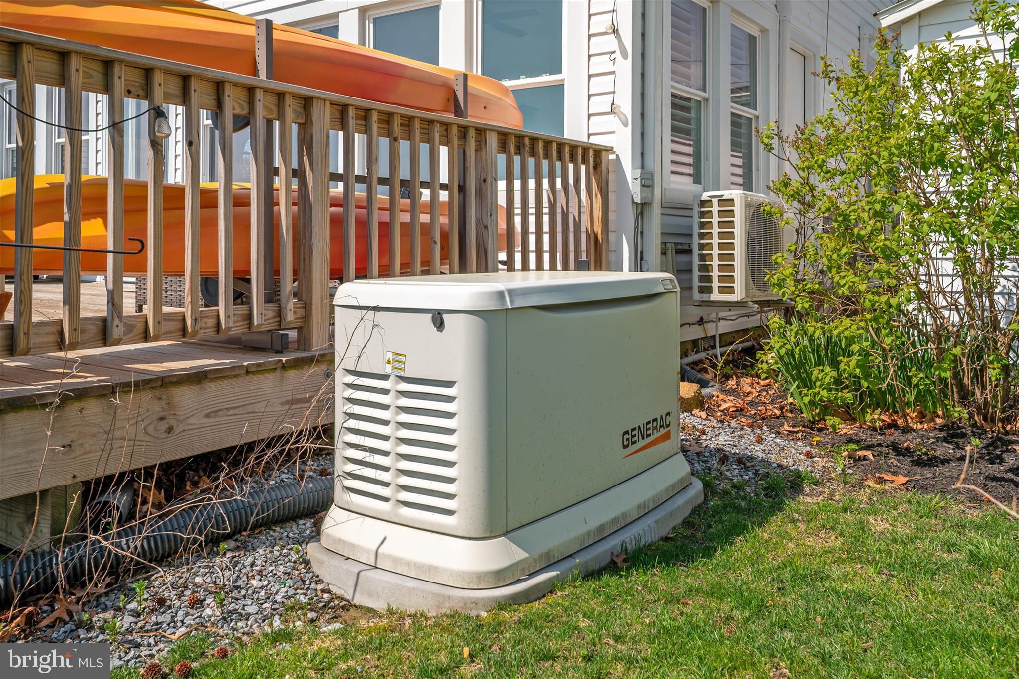 COLUMBIA BEACH - Residential