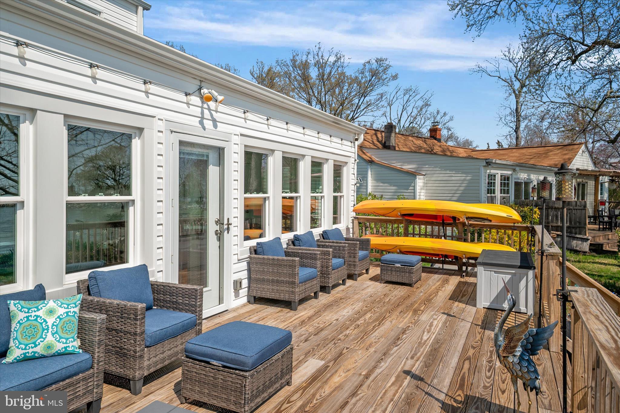 COLUMBIA BEACH - Residential