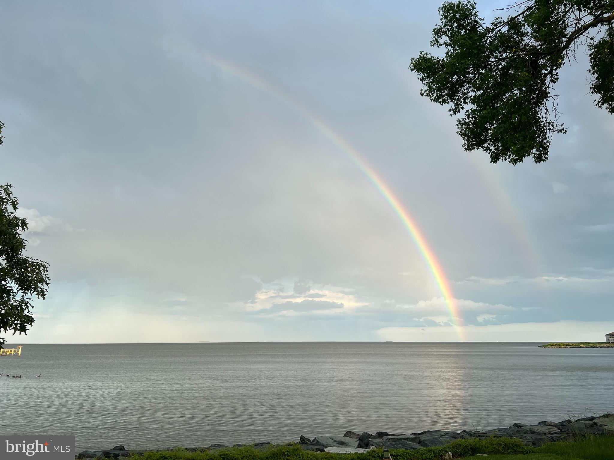 COLUMBIA BEACH - Residential