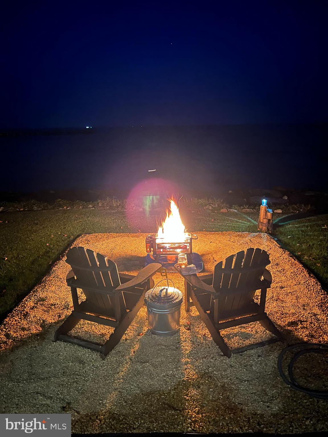 COLUMBIA BEACH - Residential