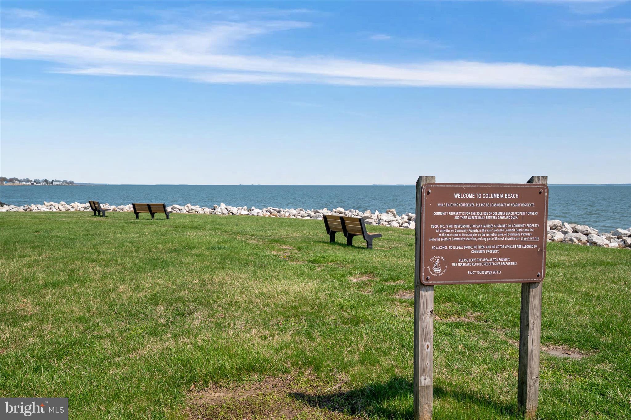 COLUMBIA BEACH - Residential