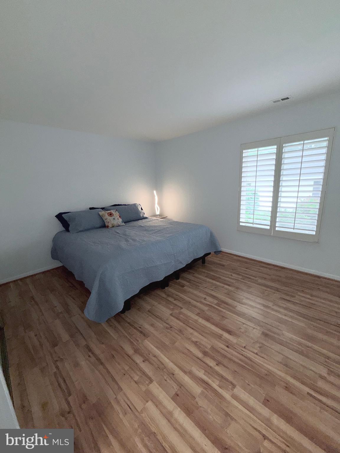 LEISURE WORLD - Residential