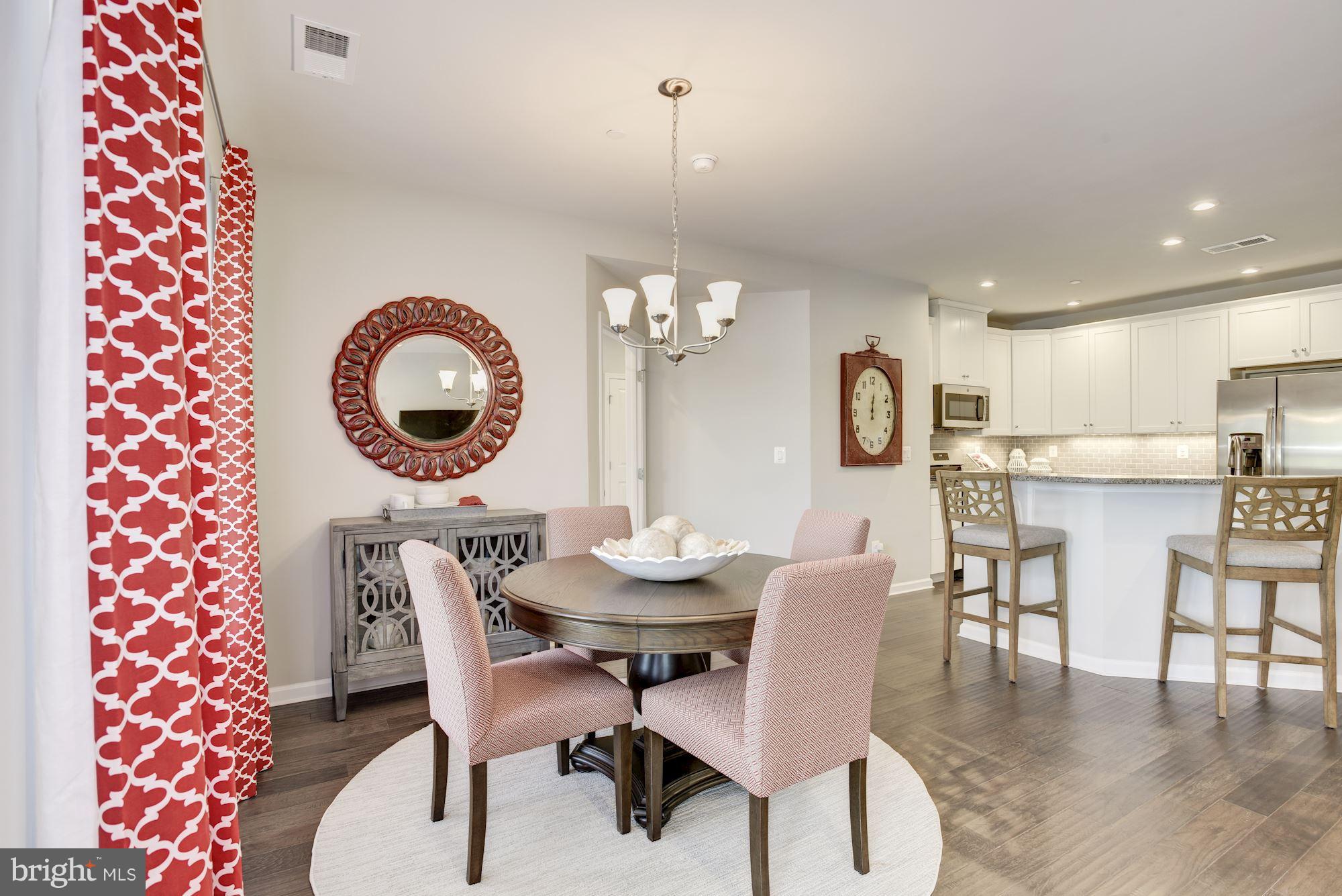 ELLICOTTS RETREAT - Residential