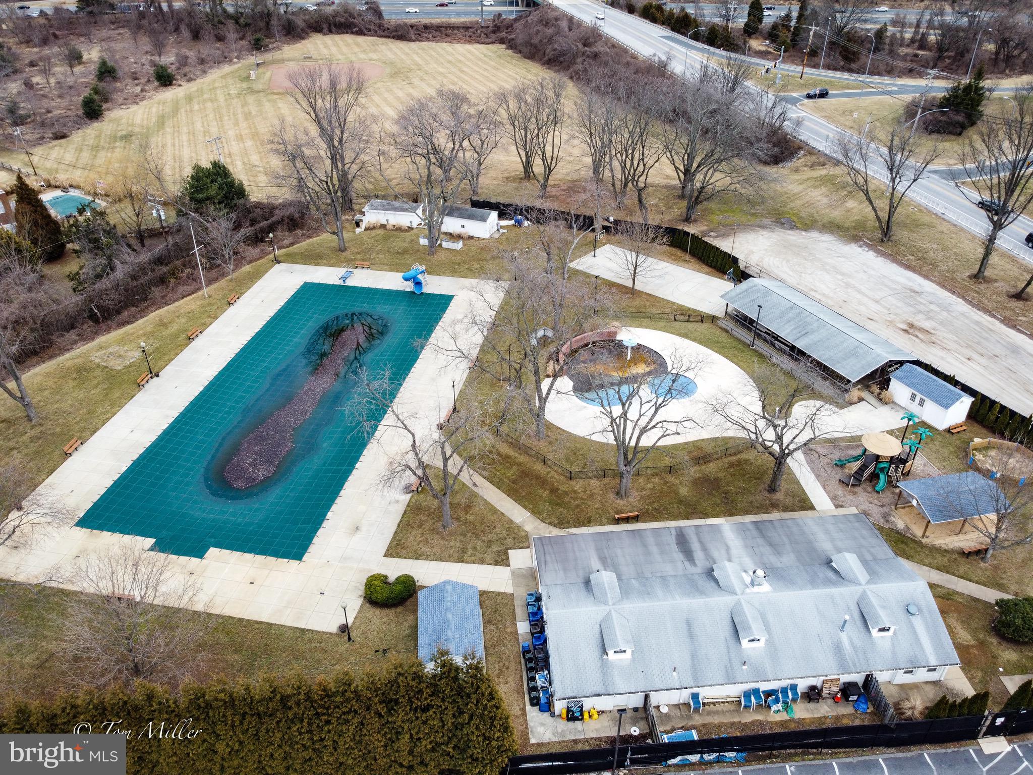 CAMPUS HILLS - Residential