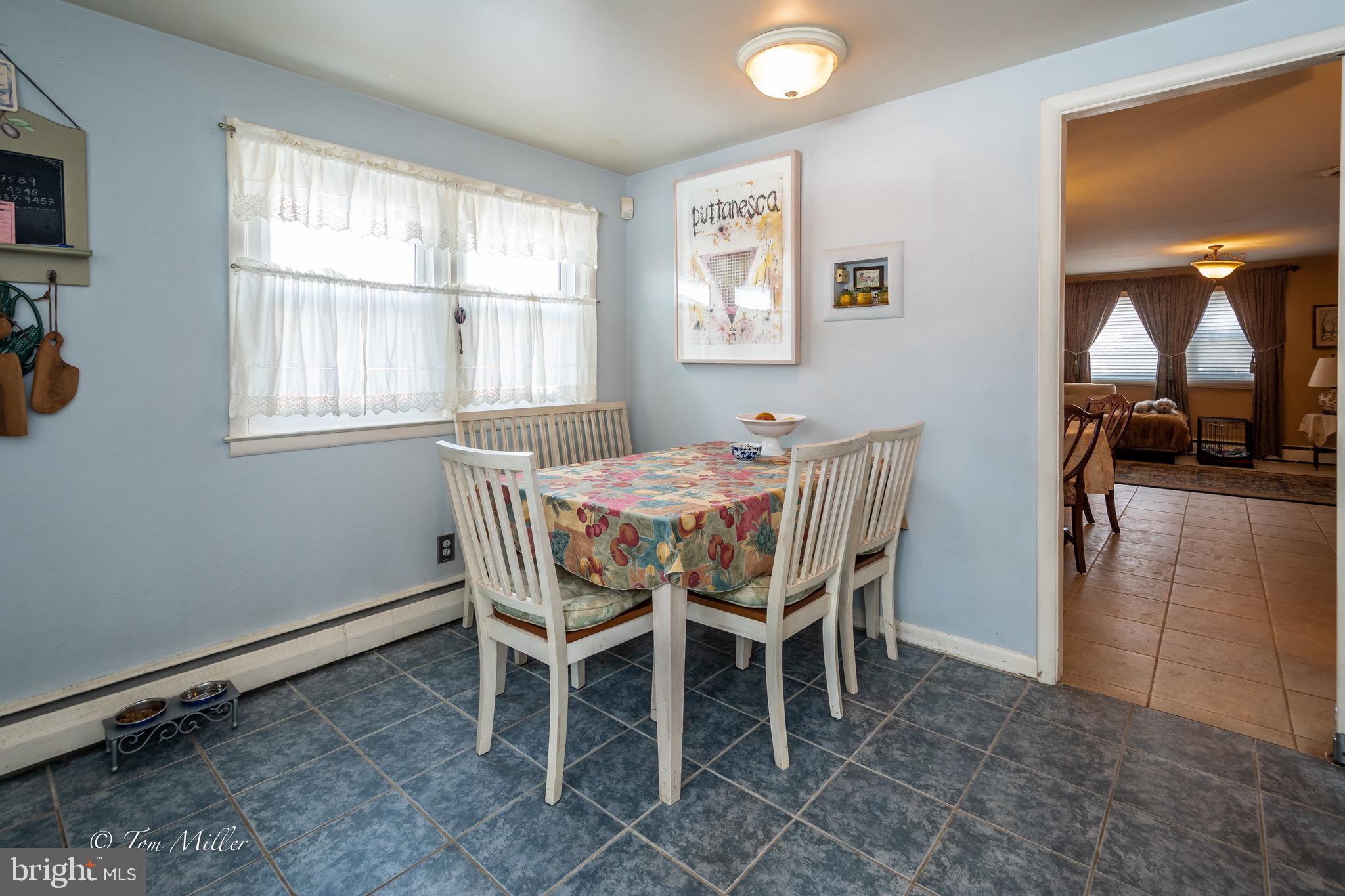 CAMPUS HILLS - Residential