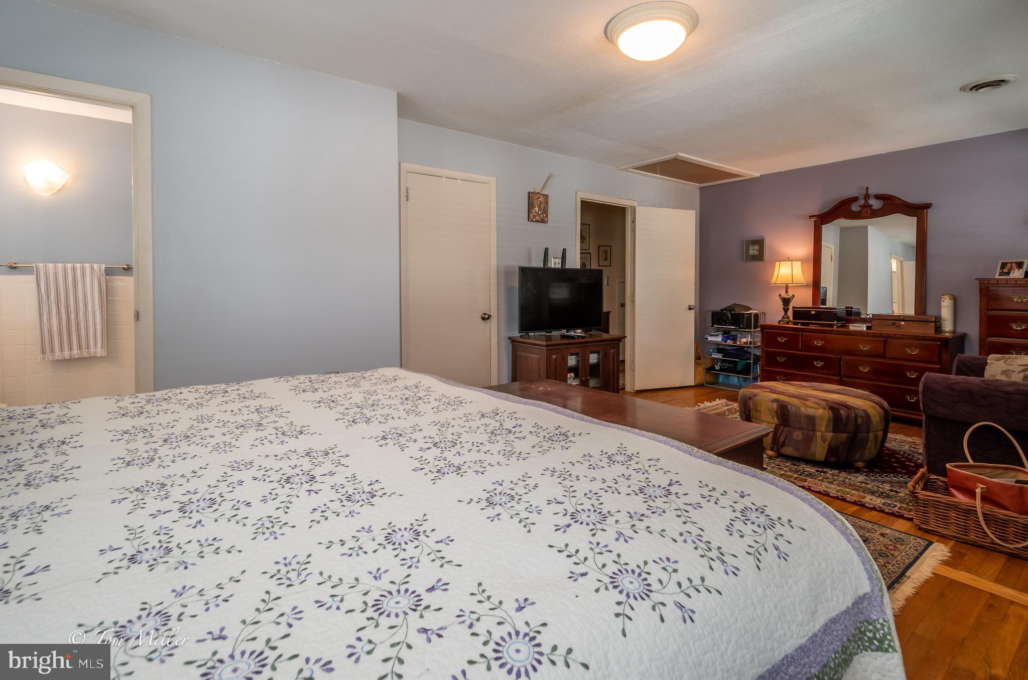 CAMPUS HILLS - Residential