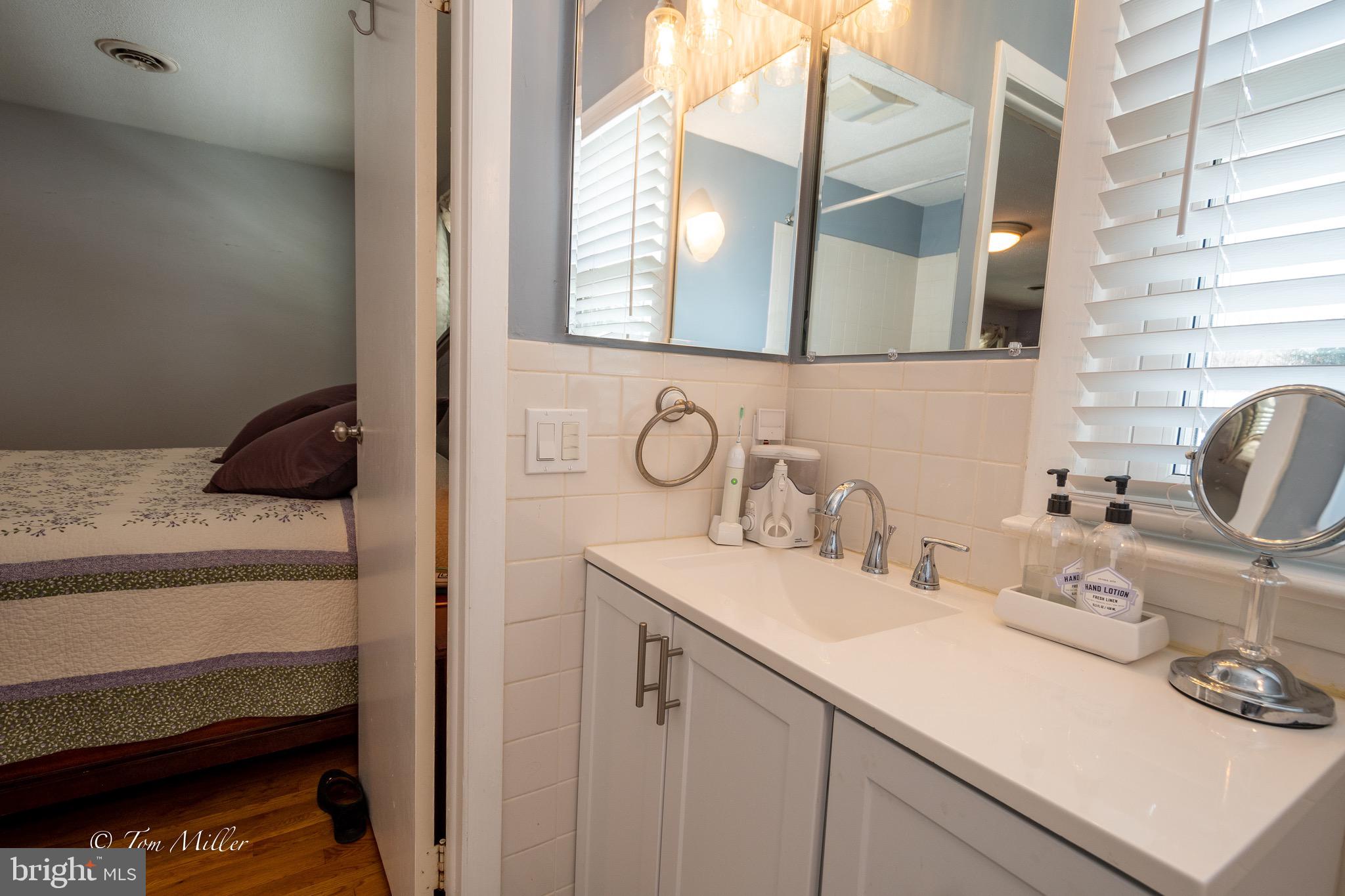 CAMPUS HILLS - Residential