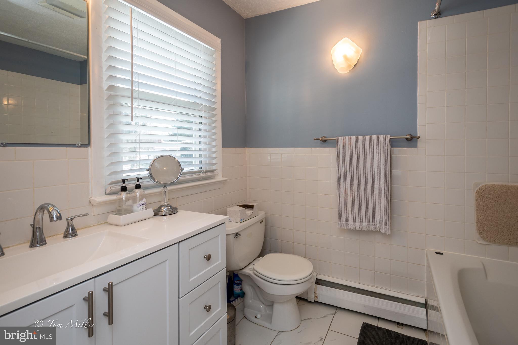 CAMPUS HILLS - Residential