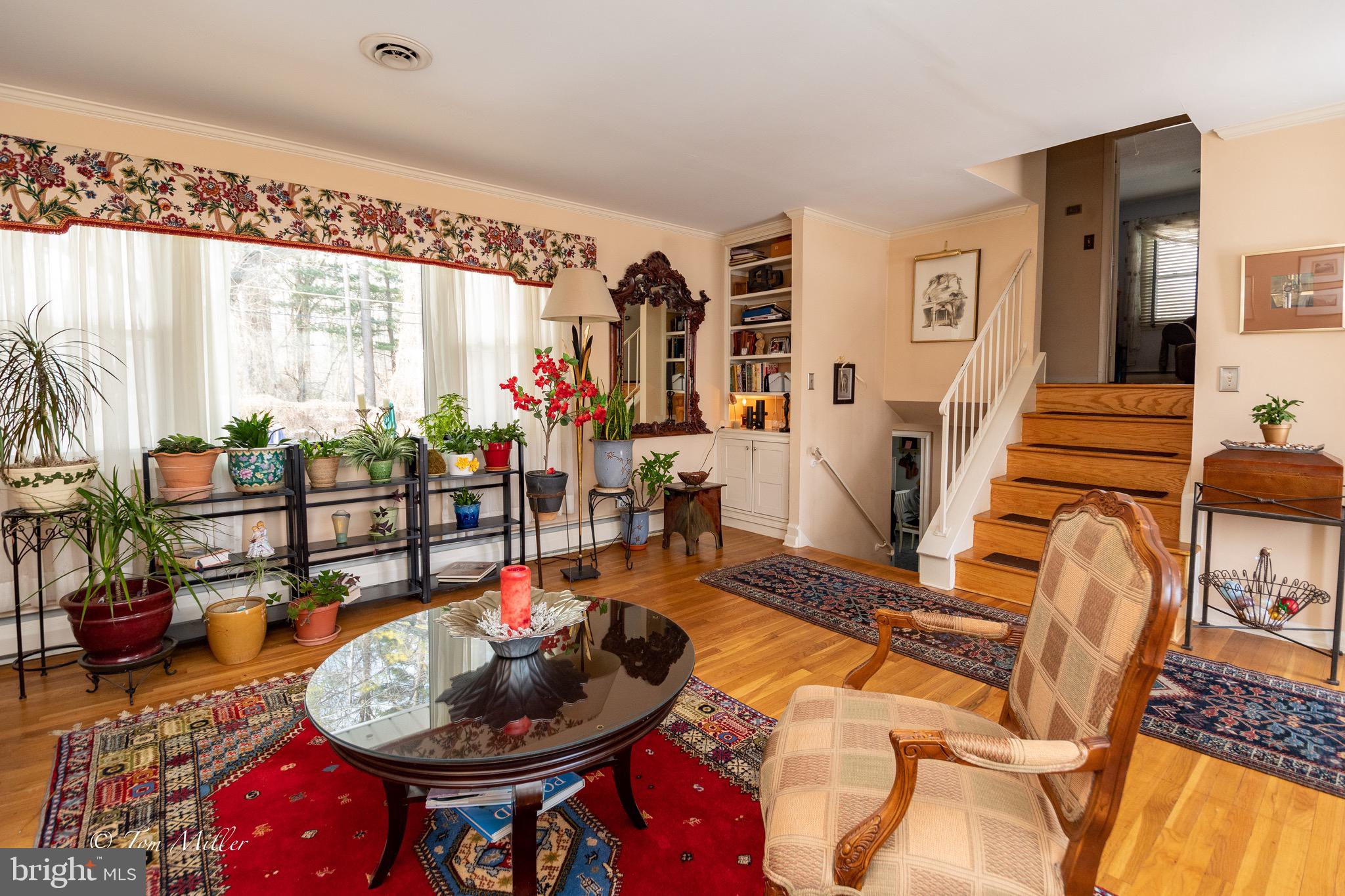 CAMPUS HILLS - Residential