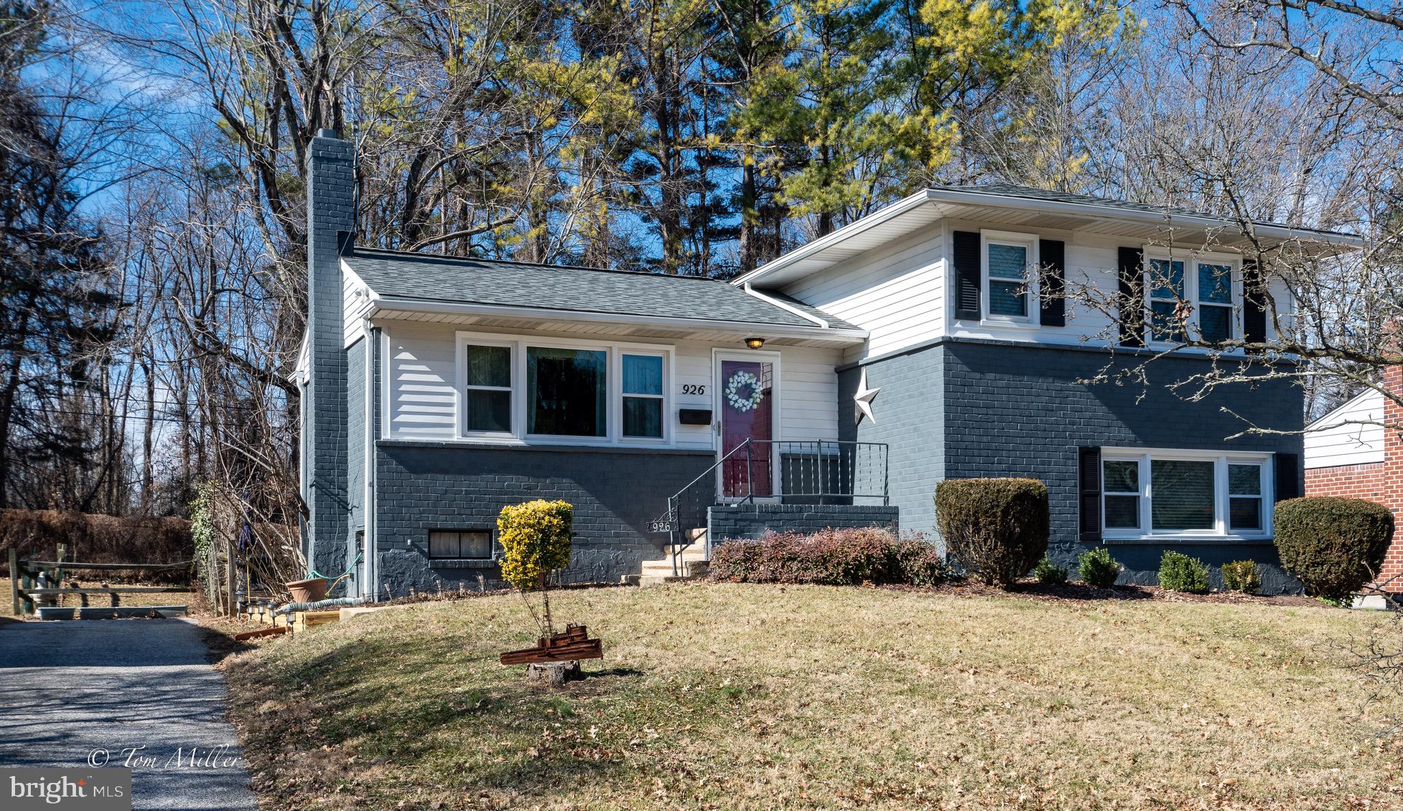 CAMPUS HILLS - Residential