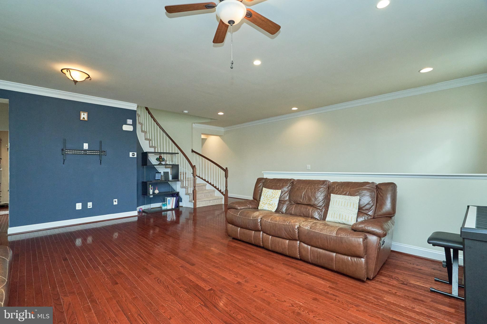 STATION VIEW - Residential Lease