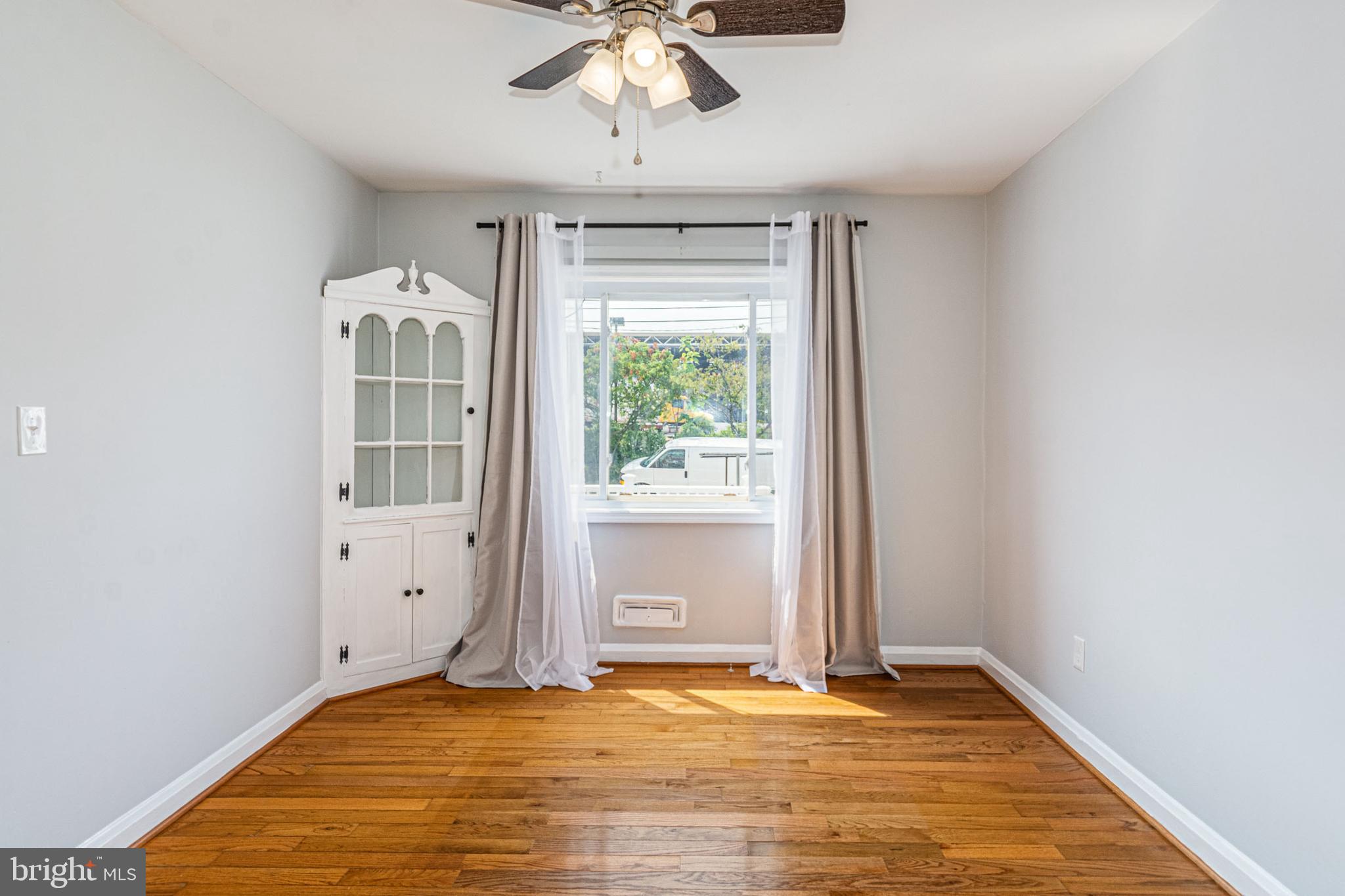 WESTVIEW PARK - Residential