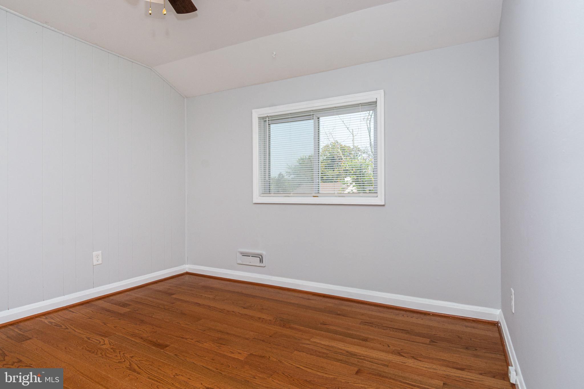 WESTVIEW PARK - Residential