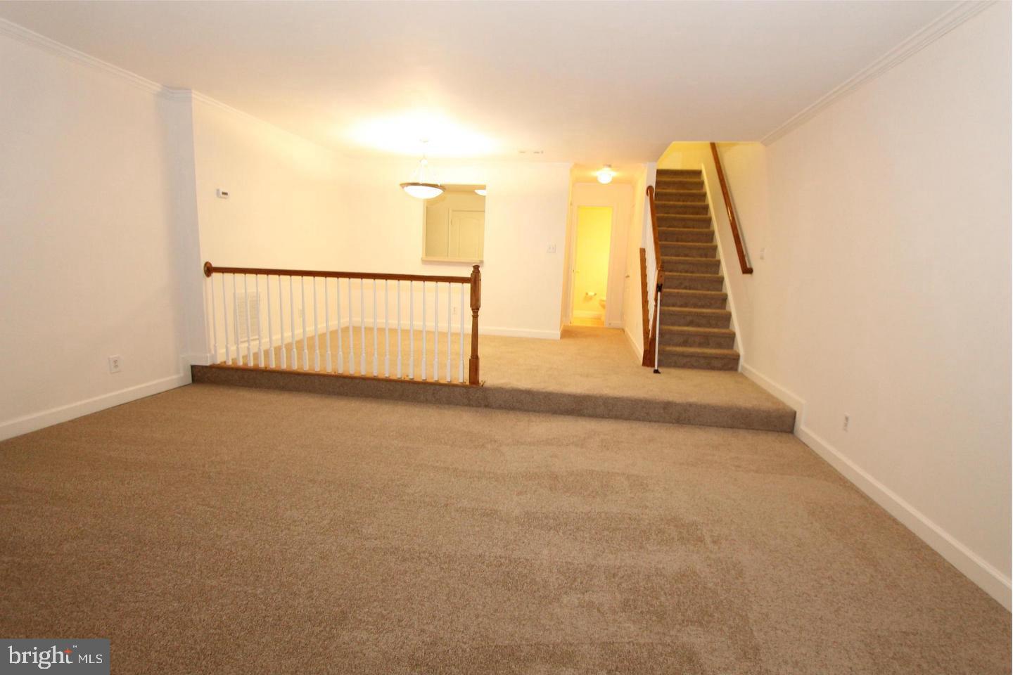 MONTGOMERY CHASE CODM - Residential Lease