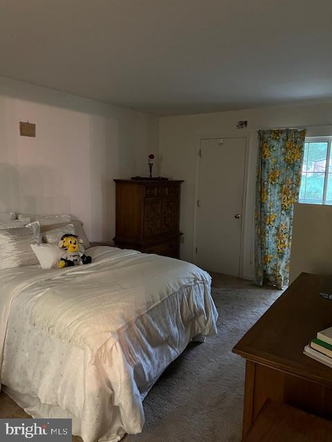 VALLEY GREEN CONDO - Residential