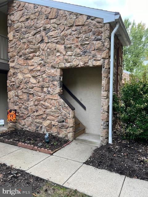 VALLEY GREEN CONDO - Residential