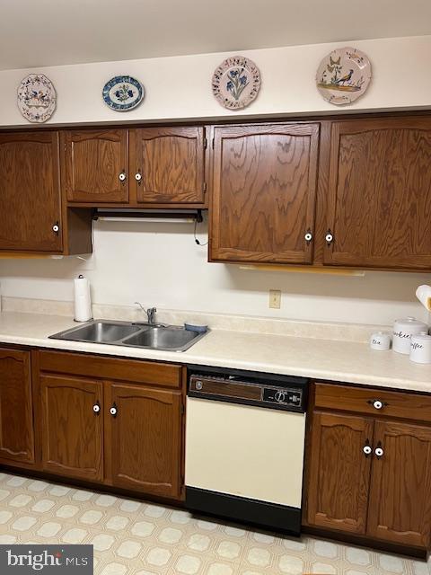 VALLEY GREEN CONDO - Residential