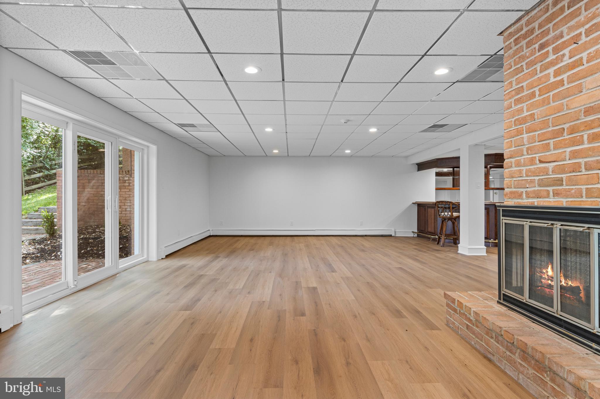 SPRINGTON POINTE - Residential