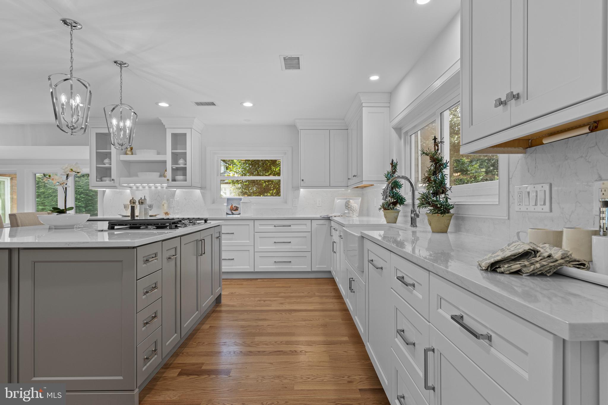 SPRINGTON POINTE - Residential