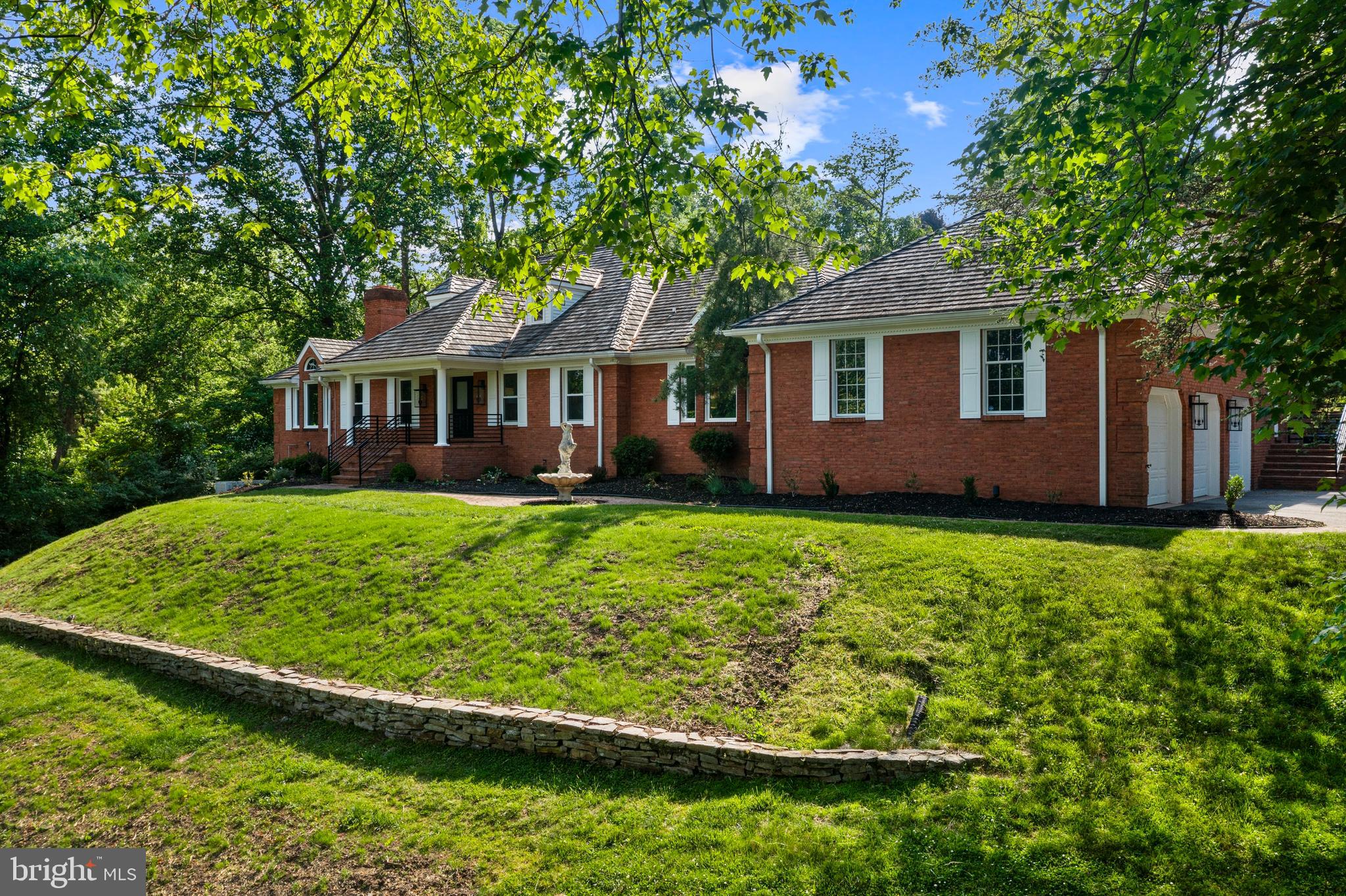 SPRINGTON POINTE - Residential
