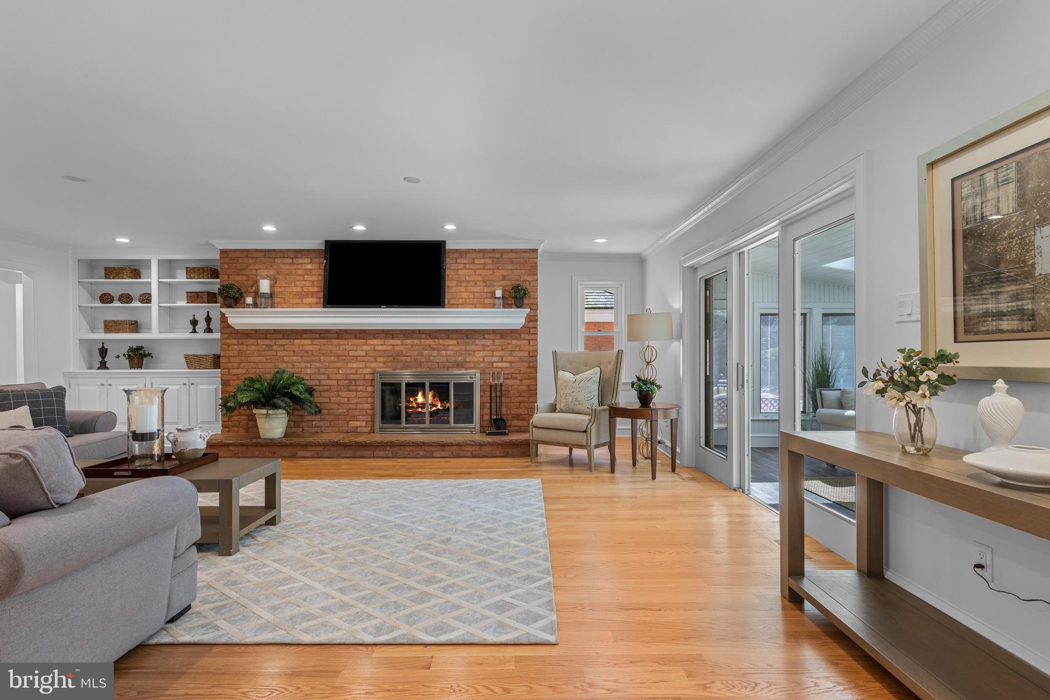 SPRINGTON POINTE - Residential