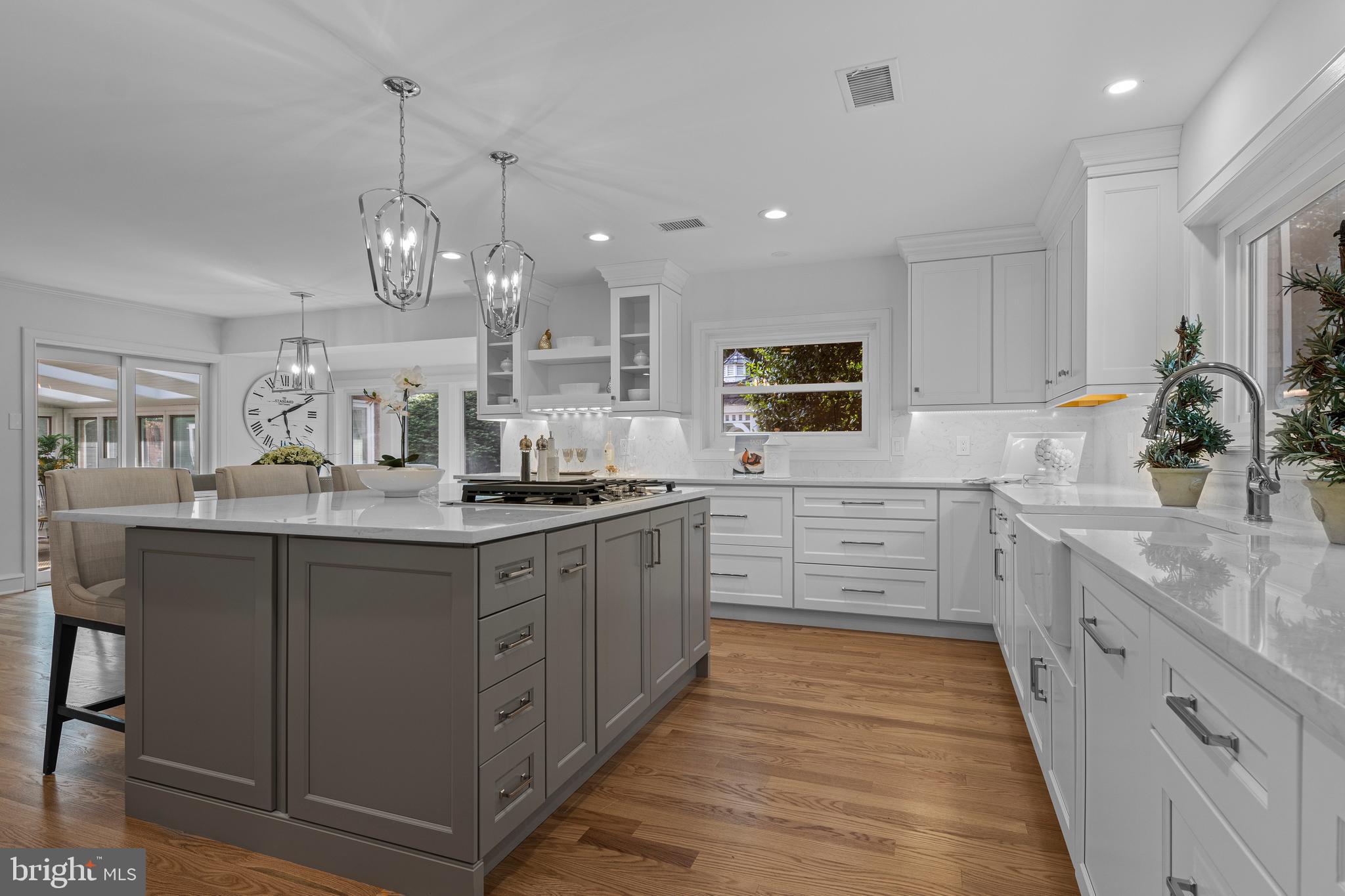 SPRINGTON POINTE - Residential
