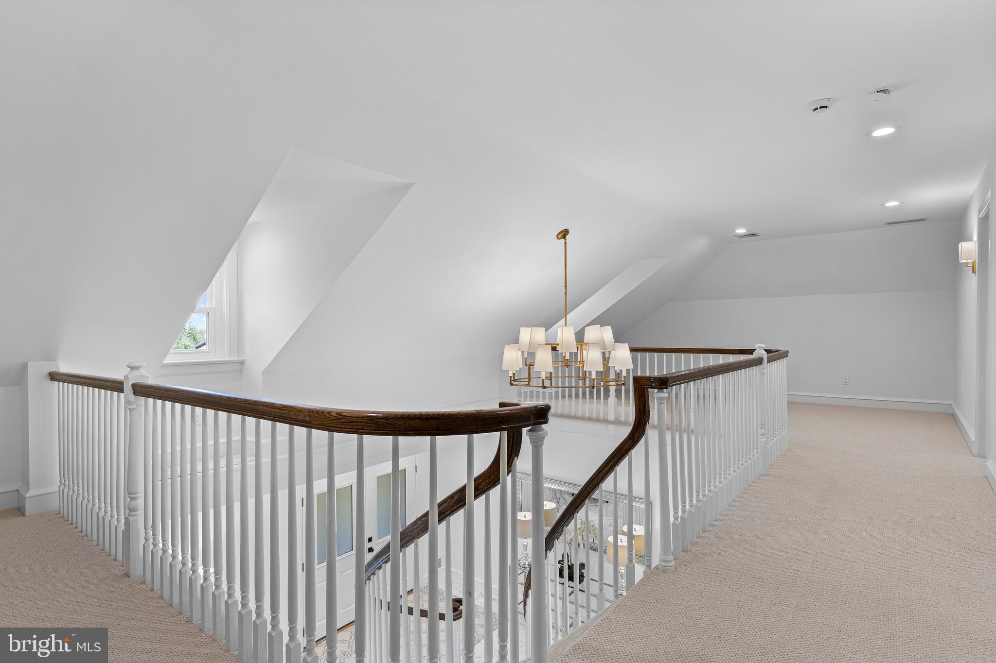 SPRINGTON POINTE - Residential