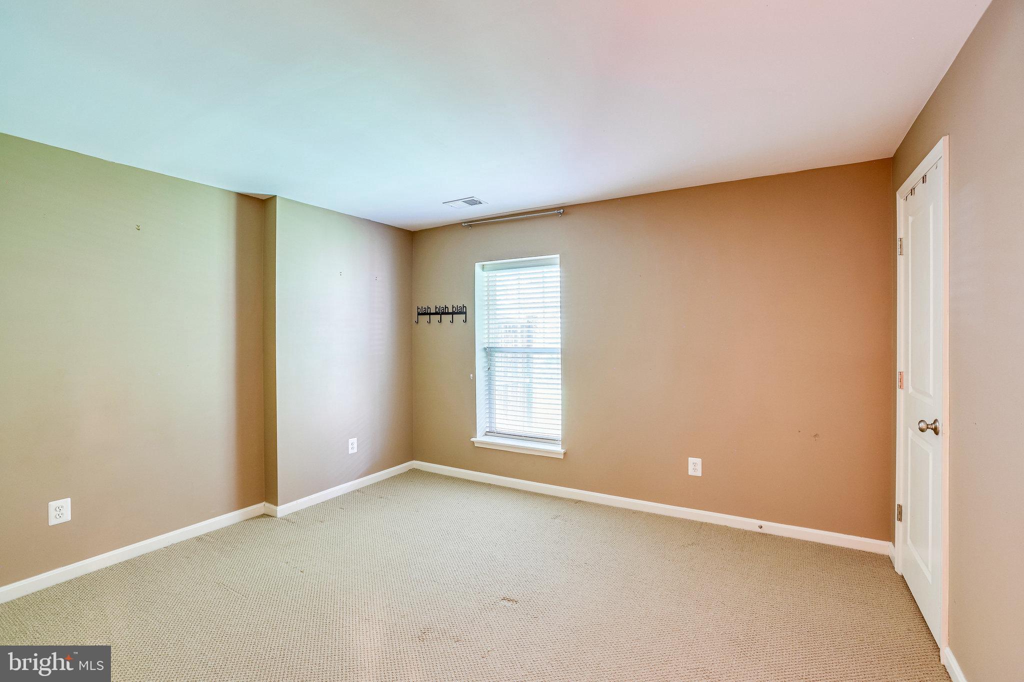 PEMBROOKE - Residential Lease