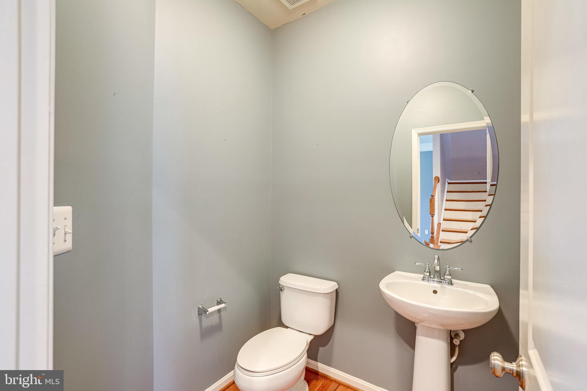 PEMBROOKE - Residential Lease