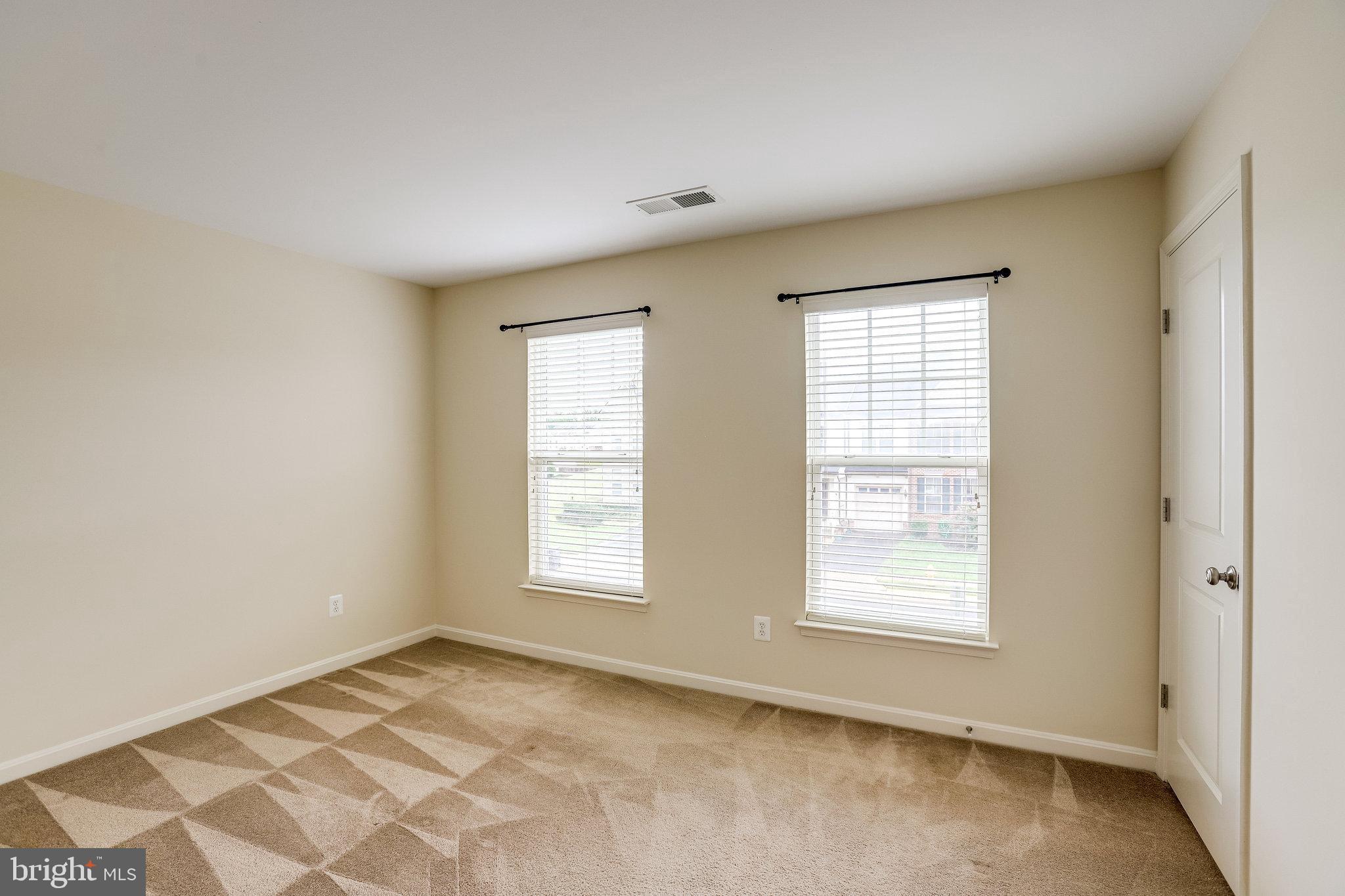 PEMBROOKE - Residential Lease