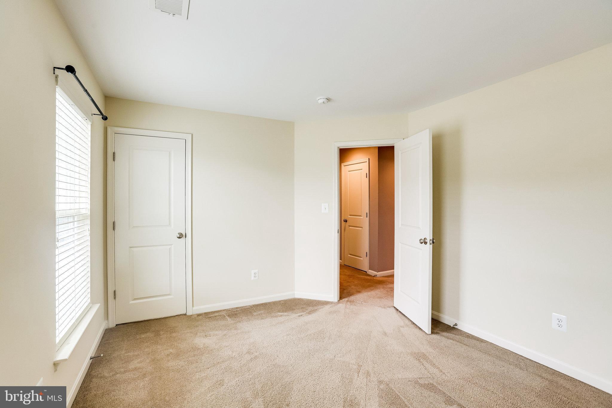 PEMBROOKE - Residential Lease