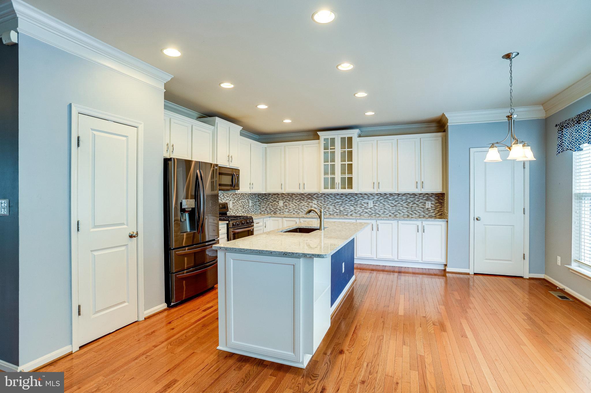 PEMBROOKE - Residential Lease