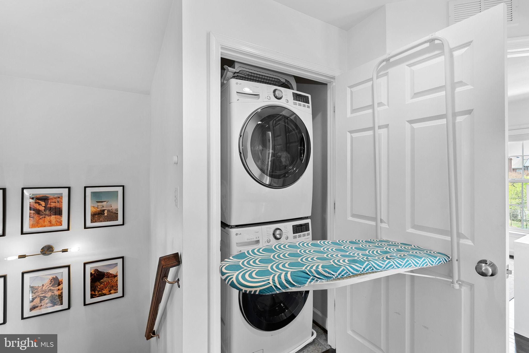 POTTERS GLEN - Residential Lease