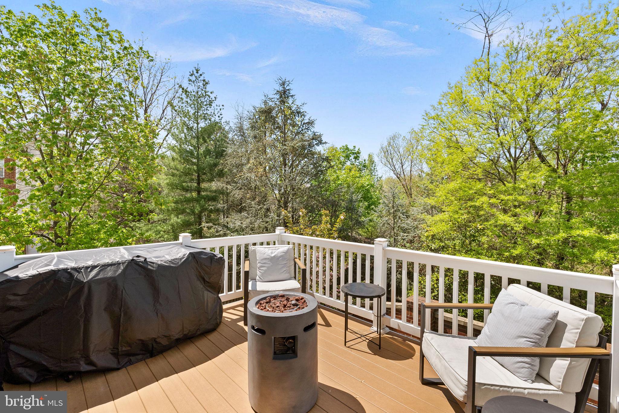 POTTERS GLEN - Residential Lease