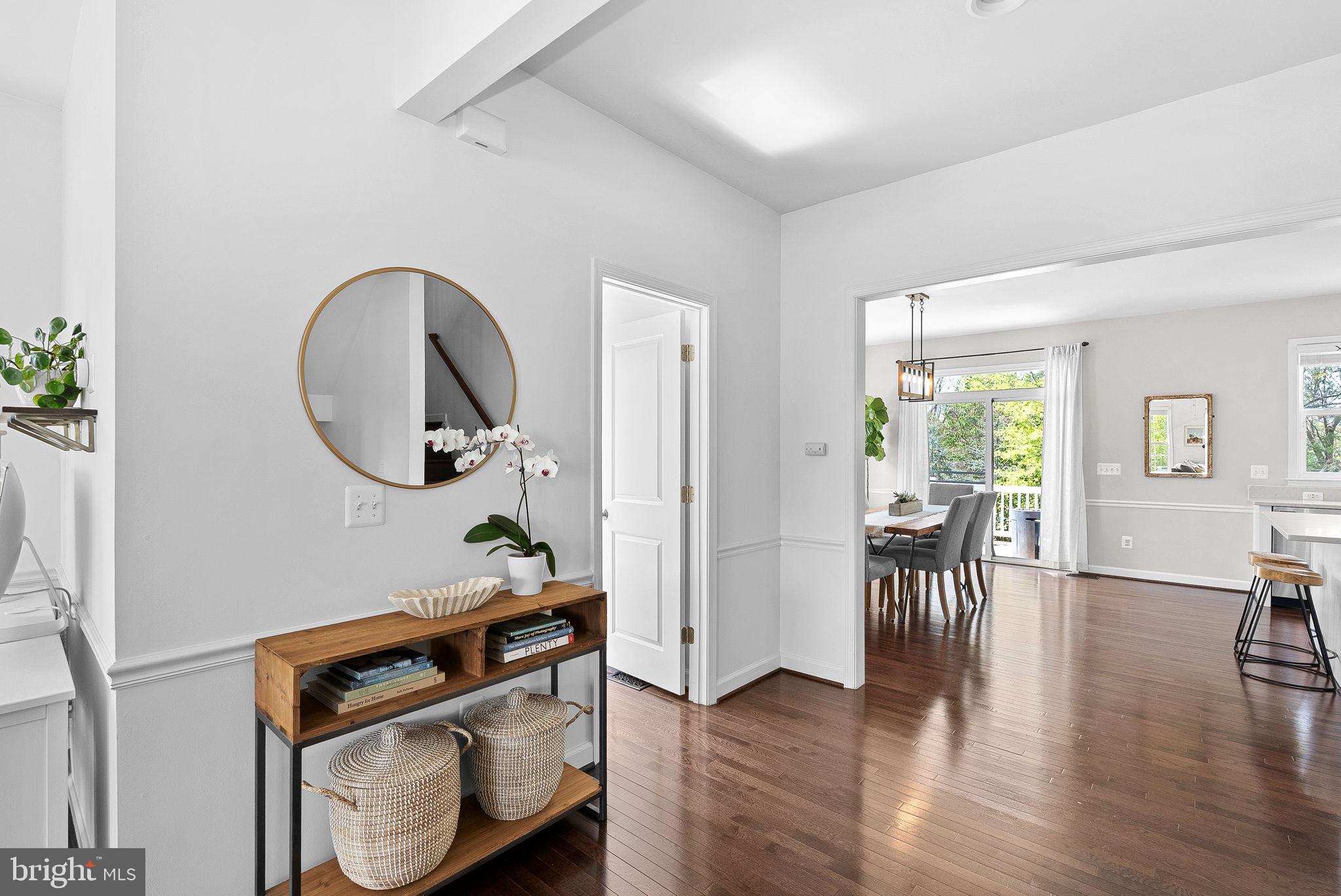 POTTERS GLEN - Residential Lease